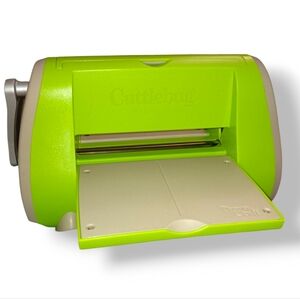 Cuttlebug Die Cutter & Embossing Machine